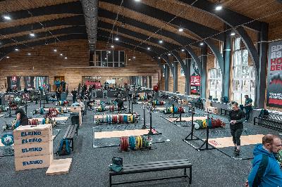 Сборная России по тяжелой атлетике провела открытую тренировку в преддверии чемпионата Европы 