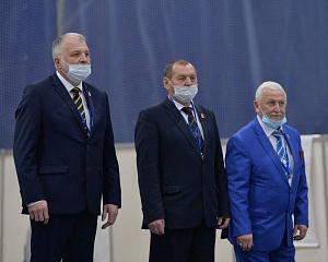 Женщины 59