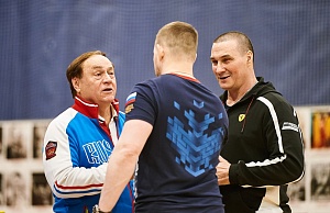 Мужчины 89А