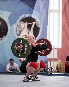 76, 81 кг женщины