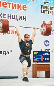 Мужчины 102