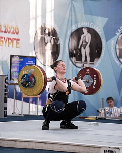76, 81 кг женщины