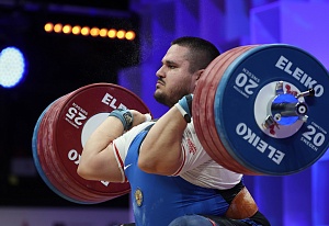 Мужчины 109+