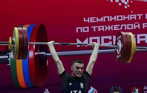Мужчины 61