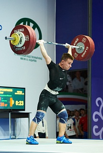 Мужчины 61