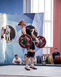 76, 81 кг женщины