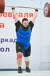 Мужчины 109+