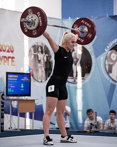 76, 81 кг женщины
