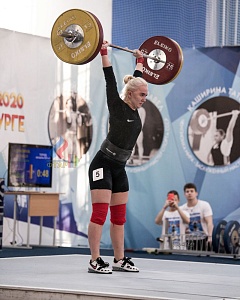 76, 81 кг женщины