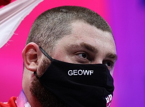 Мужчины 109+