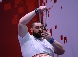 Мужчины 109+