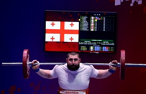 Мужчины 109+