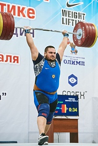 Мужчины 109+