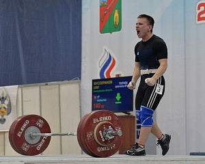 Мужчины 61