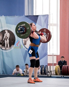 76, 81 кг женщины