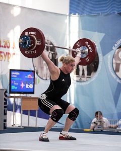 76, 81 кг женщины