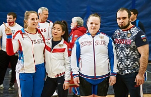 Женщины 87, 87+