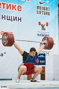 Мужчины 109+