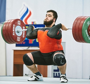 Мужчины 109+